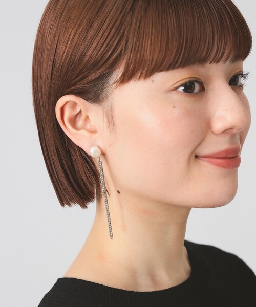 Ray BEAMS(レイビームス)の「フリンジチェーン 淡水パール ピアス(ピアス(両耳用)・レディース・シルバー・ONE SIZE)」の1枚目の写真