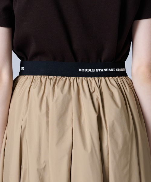 DOUBLE STANDARD CLOTHING(ダブルスタンダードクロージング)の「タフタレイヤードスカート(スカート・レディース・ブラウン/ベージュ・38/36)」の5枚目の写真