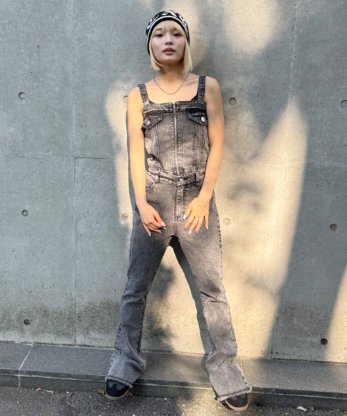 LOVETOXIC(ラブトキシック)の「【LTXC】デニム2WAYオールインワン(つなぎ/オールインワン・キッズ・ブルー/ブラック・M:150cm/L:160cm/S:140cm/130cm)」の9枚目の写真