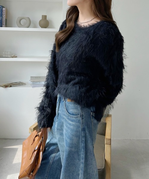TREOVER(トレオーバー)の「≪主役級の存在感≫ ふんわりシャギーニットプルオーバー(ニット/セーター・レディース・ブラウン/ブラック/アイボリー/グレー・FREE)」の7枚目の写真