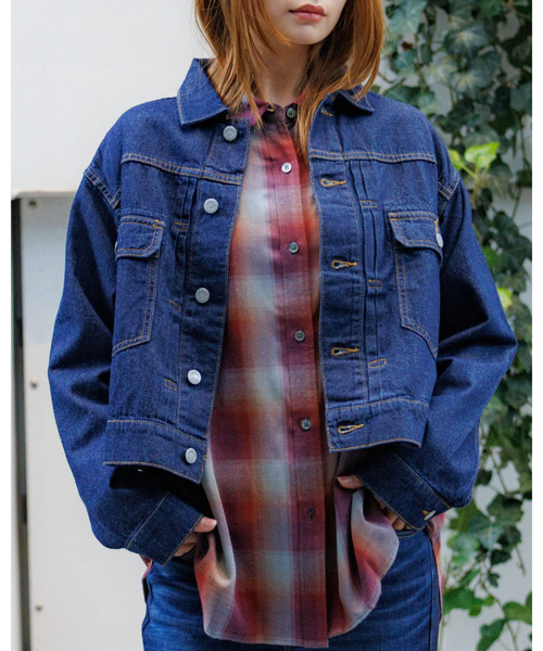 Rouge vif la cle(ルージュヴィフラクレ)の「【Le Melange/ル・メランジュ】80ozデニムジャケット/#8543801/デニム/ジャケット/ショート丈【WEB限定】(ブルゾン・レディース・インディゴブルー/ライトブルー・フリー)」の2枚目の写真