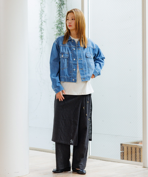 Rouge vif la cle(ルージュヴィフラクレ)の「【Le Melange/ル・メランジュ】80ozデニムジャケット/#8543801/デニム/ジャケット/ショート丈【WEB限定】(ブルゾン・レディース・インディゴブルー/ライトブルー・フリー)」の5枚目の写真