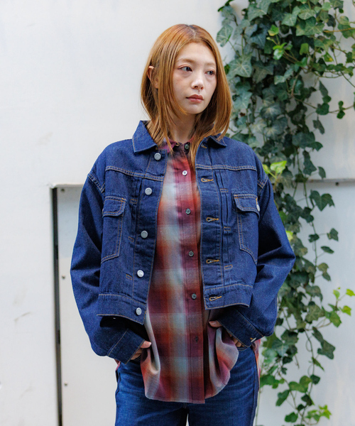 Rouge vif la cle(ルージュヴィフラクレ)の「【Le Melange/ル・メランジュ】80ozデニムジャケット/#8543801/デニム/ジャケット/ショート丈【WEB限定】(ブルゾン・レディース・インディゴブルー/ライトブルー・フリー)」の17枚目の写真