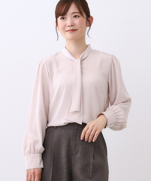 Reflect(リフレクト)の「【きちんと見え/通勤/セレモニーにおすすめ◎】ドット柄ボウタイブラウス(シャツ/ブラウス・レディース・オフホワイト/ピンク/ネイビー・05/07/09/11/13/15 /17)」の17枚目の写真