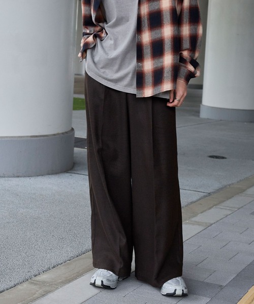 MONO-MART(モノマート)の「ファンクションテックツイード ワイドストレートスラックスパンツ<UVカット/イージーケア>(スラックス・メンズ・ダークグレー/ブラウン/ネイビー/ブラック・M/S/L)」の20枚目の写真