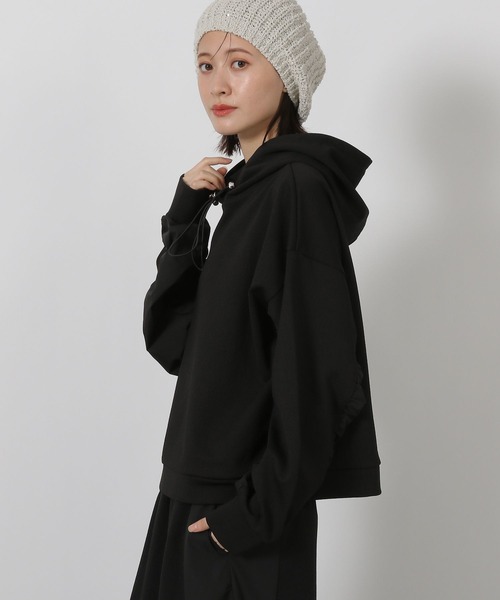 LAKOLE（ラコレ）の「布帛切替カットフーディー / 594566（パーカー・レディース・サンドグレー/ネイビー/ブラック・FREE）」の21枚目の写真