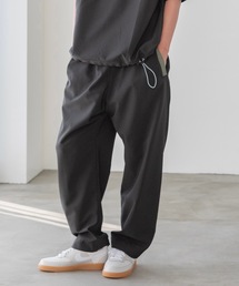 sneeuw（スニュウ）の「タックテーパードパンツ（その他パンツ）」