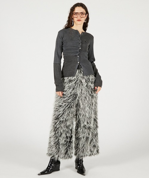 PRANK PROJECT(プランクプロジェクト)の「シンセティックファーパンツ / Synthetic Fur Pants(その他パンツ・レディース・グレー/オフホワイト・36/38)」の3枚目の写真