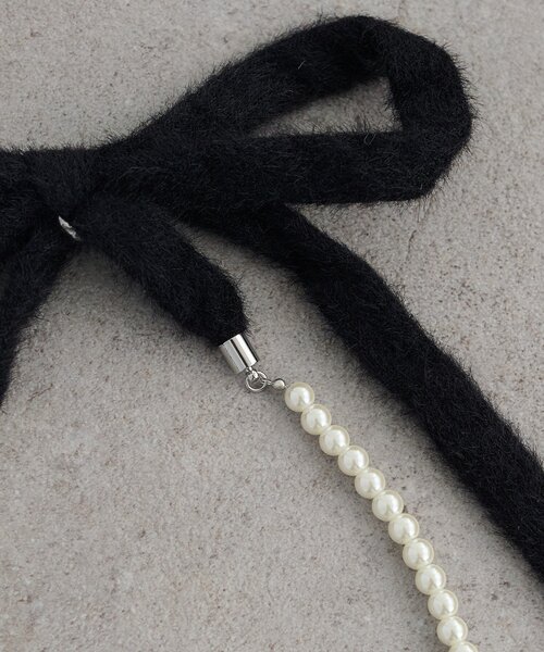 DISCOAT(ディスコート)の「【GOLDY】バックシャギーリボンパールネックレス(ネックレス・レディース・ブラック/ブラウン・FREE)」の4枚目の写真