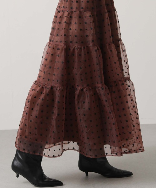 Gready Brilliant（グレディブリリアン）の「刺繍オーガンティアードスカート（スカート・レディース・ブラウン/ブラック・38）」の9枚目の写真