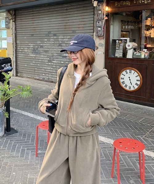 セール】フリースジップパーカー＆ワイドパンツ セットアップ