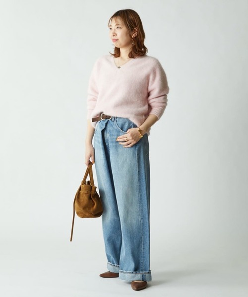 1er Arrondissement(プルミエアロンディスモン)の「FOXカシミアVネックプルオーバー(ニット/セーター・レディース・ベージュ/ピンク系その他4/ブラック系その他3・FREE)」の5枚目の写真