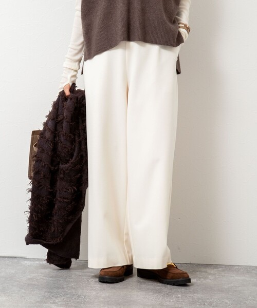 NOLLEY’S（ノーリーズ）の「ウォッシャブル裏起毛WARMパンツ（その他パンツ・レディース・ライトグレー/オフホワイト/ブルー系その他7・40/38/36/34）」の2枚目の写真