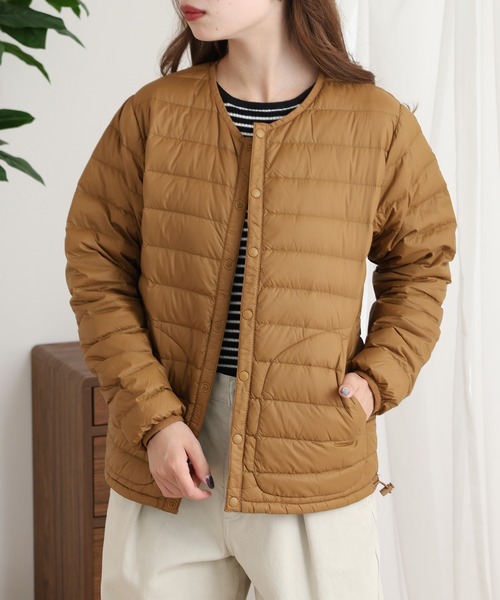 OMNES（オムネス）の「高密度ナイロンインナーダウンノーカラージャケット（ダウンジャケット/コート・レディース・アイボリー/カーキ/キャメル/ベージュ/ネイビー・WOMENS L/WOMENS M）」の22枚目の写真