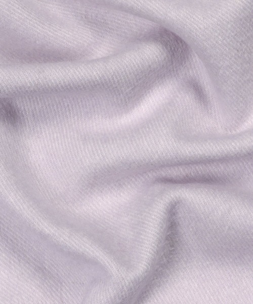 Paul Smith(ポールスミス)の「【オンラインショップ・一部店舗限定】"Cropped Logo" カシミヤブレンド マフラー / 255656 WCW(マフラー・レディース・オフホワイト/ミント/ラベンダー・FREE)」の9枚目の写真