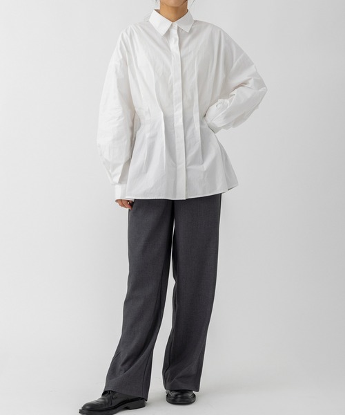 AJUGA.（アジュガ）の「ウエストタックシャツ（シャツ/ブラウス・レディース・チャコールグレー/ホワイト/ペールイエロー・S/M）」の16枚目の写真