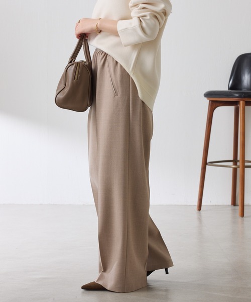 COLLAGE GALLARDAGALANTE（コラージュガリャルダガランテ）の「ラメストライプゴムベルトパンツ（スラックス・レディース・ベージュ/チャコールグレー・FREE）」の14枚目の写真