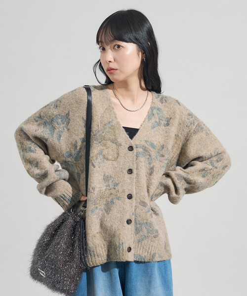 FREAK'S STORE(フリークスストア)の「フラワーペイント ニットカーディガン(カーディガン/ボレロ・レディース・ベージュ/グレー・フリ-)」の16枚目の写真