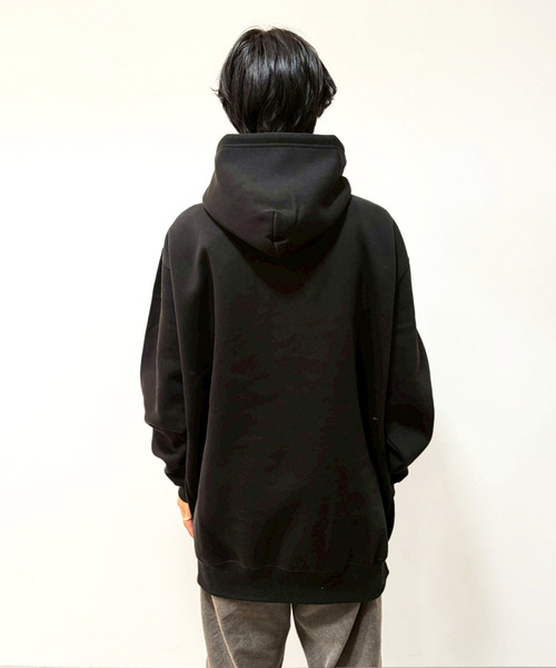 MFC STORE OUTLINE LOGO HOODIE（パーカー）｜MFC STORE（エムエフシー