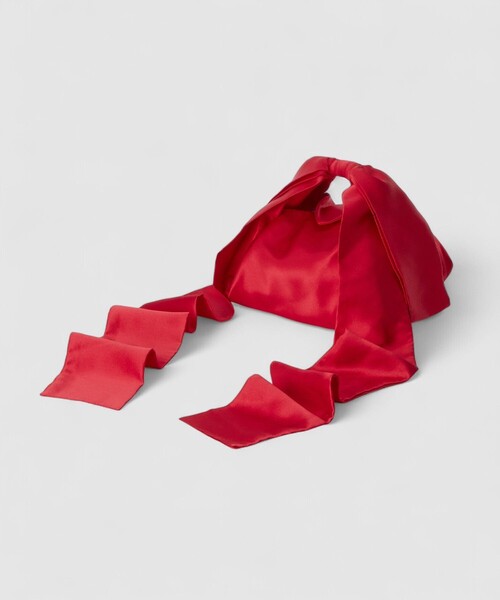 allureville(アルアバイル)の「【TENDRESSE STUDIO(テンドレッセ スタジオ)】BOW HANDLEハンドバッグ SMALL(ハンドバッグ・レディース・レッド/ブラック・FREE)」の1枚目の写真