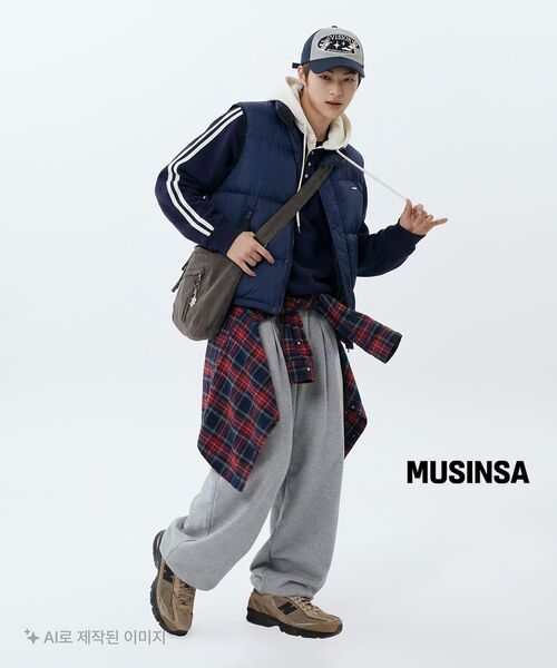 WKNDRS(ウィーキャンドース)の「PUZZLE PUFFER VEST (BLACK)(ダウンベスト・レディース・その他・MEDIUM/LARGE/X-LARGE)」の5枚目の写真