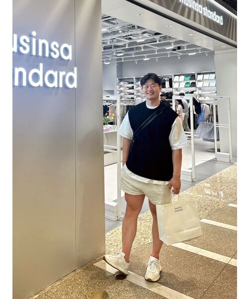 MUSINSA STANDARD(ムシンサスタンダード)の「テクスチャードクルーネックニットベスト【ブラック】(ニット/セーター・メンズ・その他・X-LARGE/XX-LARGE/SMALL/MEDIUM/LARGE)」の10枚目の写真