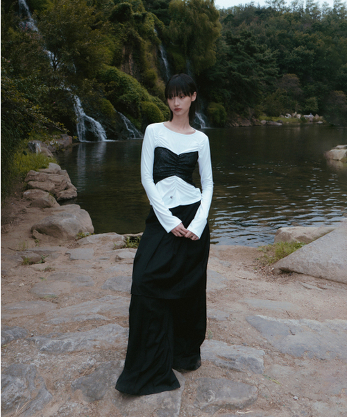 FLAREUP(フレアアップ)の「Bustier Layered Long Sleeve (FL-152_White)(Tシャツ/カットソー・レディース・ホワイト・OS)」の11枚目の写真