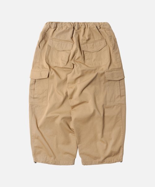 FRIZMWORKS(フリズムワークス)の「TWILL CARGO BALLOON PANTS _ BEIGE(スウェットパンツ・メンズ・その他・X-LARGE/SMALL/MEDIUM/LARGE)」の3枚目の写真