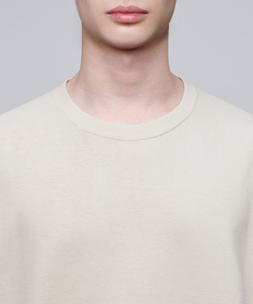 MUSINSA STANDARD（ムシンサスタンダード）の「ベーシック長袖Tシャツ [エクリュ]（Tシャツ/カットソー・メンズ・その他・SMALL/MEDIUM/LARGE/X-LARGE/XX-LARGE/XXX-LARGE）」の4枚目の写真