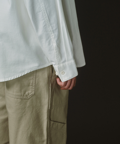 MUSINSA STANDARD（ムシンサスタンダード）の「リラックスドバックサテンシャツ[ホワイト]（シャツ/ブラウス・メンズ・その他・SMALL/MEDIUM/LARGE/X-LARGE/XX-LARGE）」の6枚目の写真