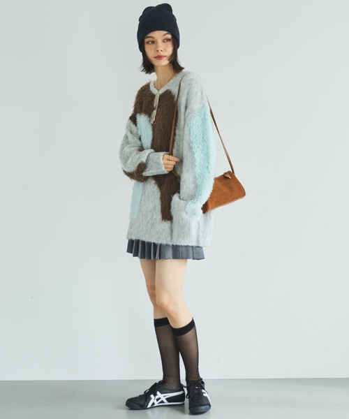 MIRROR STOKE（ミラーストーク）の「【ZOZO限定】ACCENT MTERIAL KNIT PULLOVER/アクセントマテリアルニットプルオーバー（ニット/セーター・レディース・ブルー/イエロー/ワインレッド・MEDIUM）」の22枚目の写真