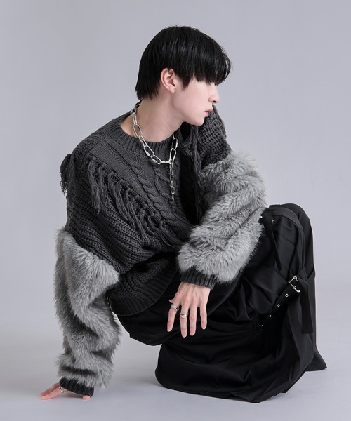 Ellno Loset（エルノロゼット）の「ソデファーケーブルキリカエニット（ニット/セーター・メンズ・チャコール/ブラック・SMALL/MEDIUM/LARGE）」の21枚目の写真