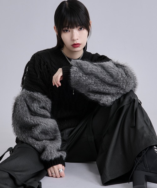 Ellno Loset（エルノロゼット）の「ソデファーケーブルキリカエニット（ニット/セーター・メンズ・チャコール/ブラック・SMALL/MEDIUM/LARGE）」の16枚目の写真