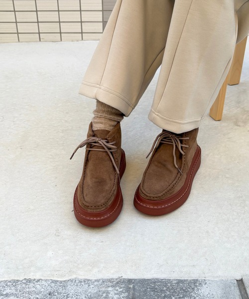 Tomieco(トミエコ)の「本革 モカシンショートブーツ デザインブーツ(モカシン/デッキシューズ・レディース・グレー/ブラウン/ベージュ・XXL/LL/L/M/S)」の3枚目の写真