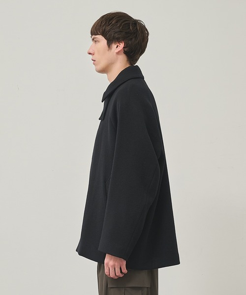 STUDIOUS（ステュディオス）の「【STUDIOUS】Cashmere Beaver Short Coat/カシミアビーバーショートステンカラーコート（ステンカラーコート・メンズ・ダークグレー/ブラック・1/2）」の14枚目の写真
