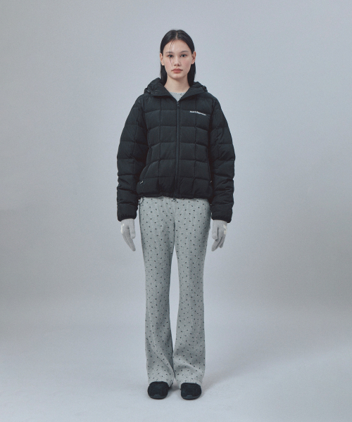 Rest&Recreation(レストアンドレクリエーション)の「SQUARE QUILTED HOOD DOWN JACKET - BLACK(ダウンジャケット/コート・メンズ・その他・SMALL/LARGE)」の4枚目の写真