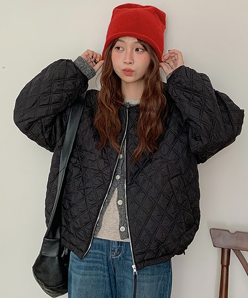 ノーカラーダイヤキルティングジップアップジャケット（ダウン