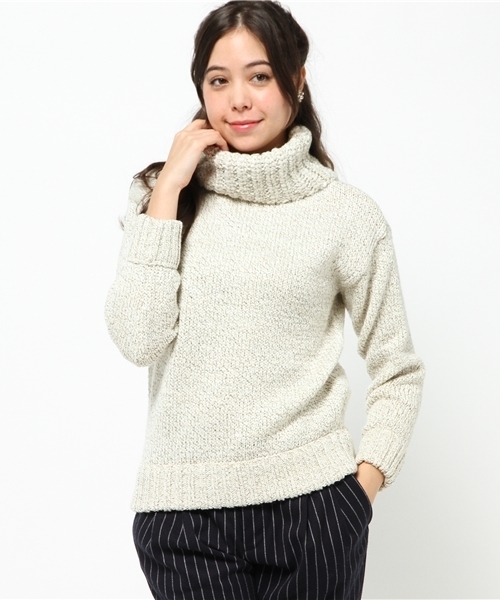 NATURAL BEAUTY BASIC(ナチュラルビューティーベーシック)の「チューブヤーンタートルニット(ニット/セーター・レディース・ホワイト系その他/ブルー/ネイビー・MEDIUM)」の1枚目の写真