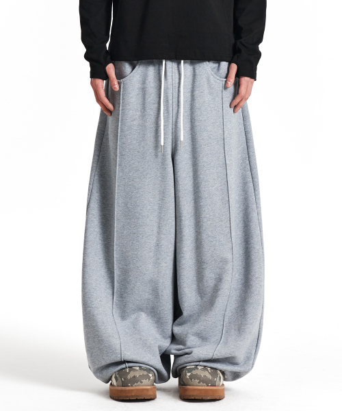 KICHUL(キチョル)の「EASIER BALLOON SWEAT PANTS (MELANGE GREY)(その他パンツ・レディース・その他・X-SMALL/SMALL/MEDIUM/LARGE)」の1枚目の写真