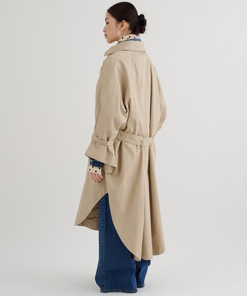 Whim Gazette（ウィムガゼット）の「ポンチョロングコート（ポンチョ・レディース・ネイビー/ベージュ・FREE）」の5枚目の写真