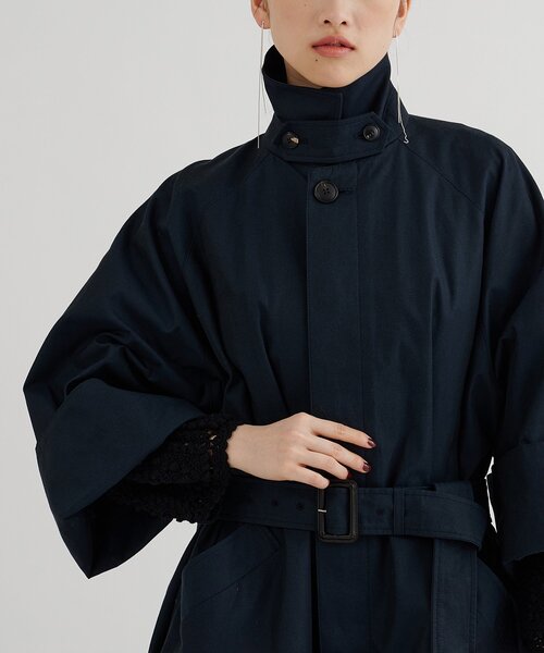 Whim Gazette（ウィムガゼット）の「ポンチョロングコート（ポンチョ・レディース・ネイビー/ベージュ・FREE）」の20枚目の写真