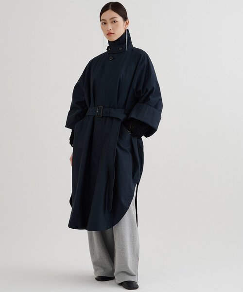 Whim Gazette（ウィムガゼット）の「ポンチョロングコート（ポンチョ・レディース・ネイビー/ベージュ・FREE）」の14枚目の写真