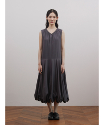 Shirred V-Neck Volume Dress / Deep Purple