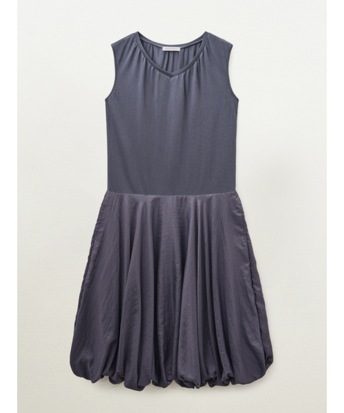 PEEVES PEEVES(フィブス フィブス)の「Shirred V-Neck Volume Dress / Deep Purple(ワンピース・レディース・その他・OS)」の4枚目の写真
