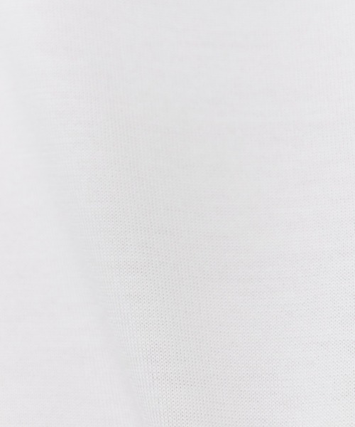 INED（イネド）の「圧縮スムースドッキングニットプルオーバー【セットアップ対応】（Tシャツ/カットソー・レディース・アイボリー/チャコールグレー・11号/9号）」の17枚目の写真