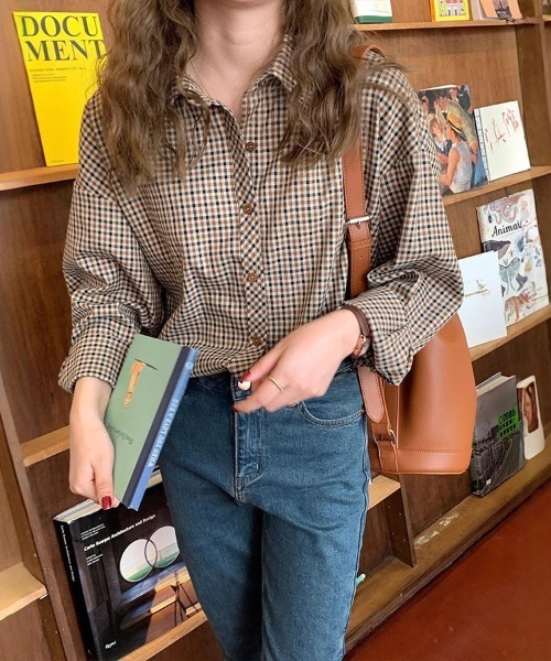 Flugge(フラッジー)の「オータムカラーチェックシャツ(シャツ/ブラウス・レディース・ベージュ・LARGE/MEDIUM)」の3枚目の写真