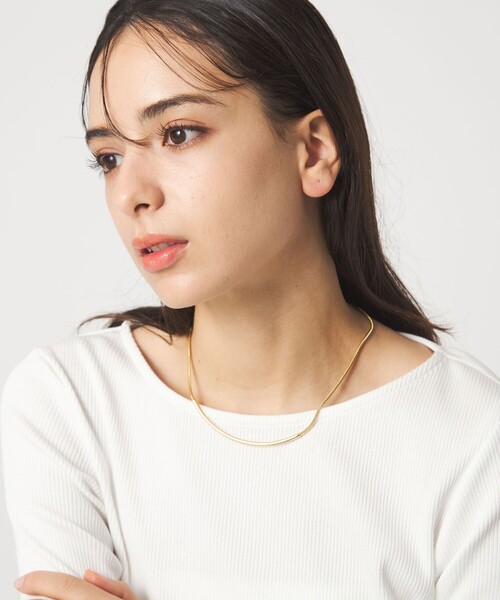 green label relaxing(グリーンレーベルリラクシング)の「スネークチェーン チョーカー ネックレス(ネックレス・レディース・シルバー/ゴールド・FREE)」の3枚目の写真