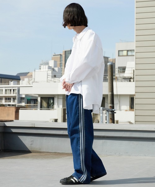 adidas(アディダス)の「adidas/アディダス FIREBIRD ADICOLOR ウォッシュ加工トラック デニムパンツ 秋 秋服 2026年秋冬(デニムパンツ・メンズ・ブルー・28/36/34/32/30/33)」の18枚目の写真