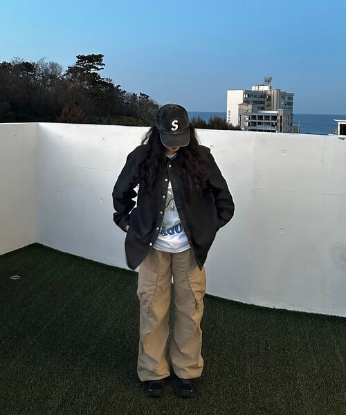 LMCの「OVERSIZED DENIM SHIRT Black(シャツ/ブラウス・レディース・その他・S/M/L)」の19枚目の写真