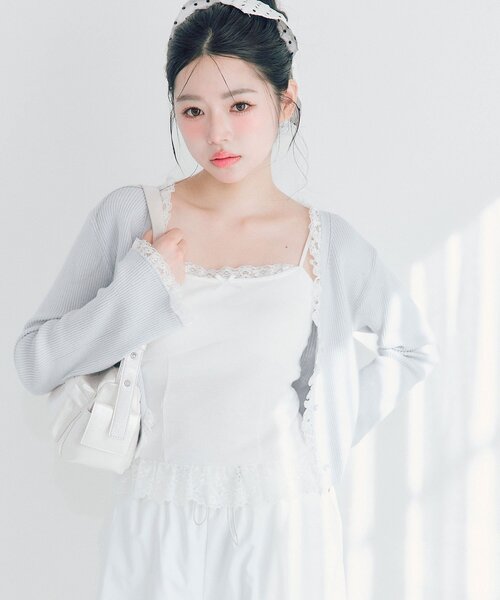 OLIVE des OLIVE(オリーブデオリーブ)の「裾レースキャミ(キャミソール・レディース・オフホワイト/ブラック/ピンク・FREE)」の18枚目の写真